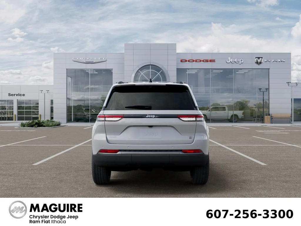 New 2026 Bright White Clear-Coat Exterior Paint Jeep  image 7