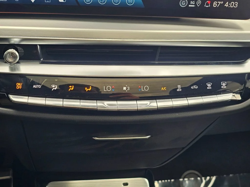New 2027 Stellar Black Metallic Cadillac Sport image 31
