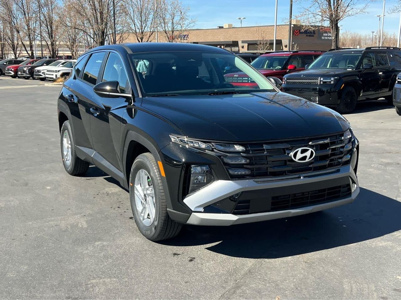 New 2026 Phantom Black Hyundai SE AWD image 41