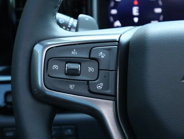 2026 Chevrolet Silverado 1500 ZR2 - Photo 17