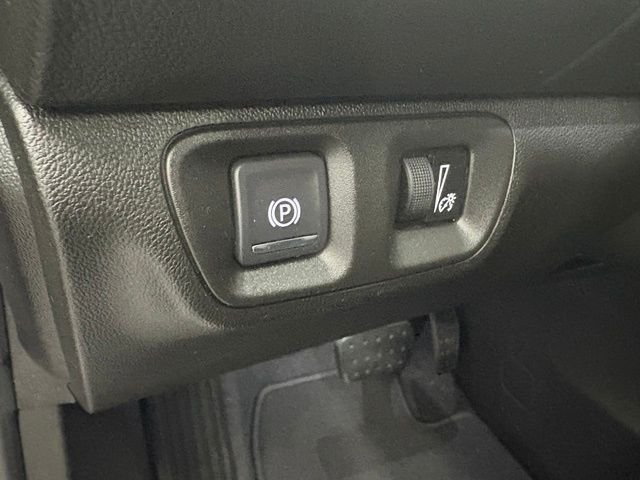 Used 2019 Blue GMC SLT-1 image 17