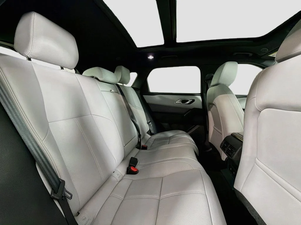 Used 2026 Gray Land Rover S image 29