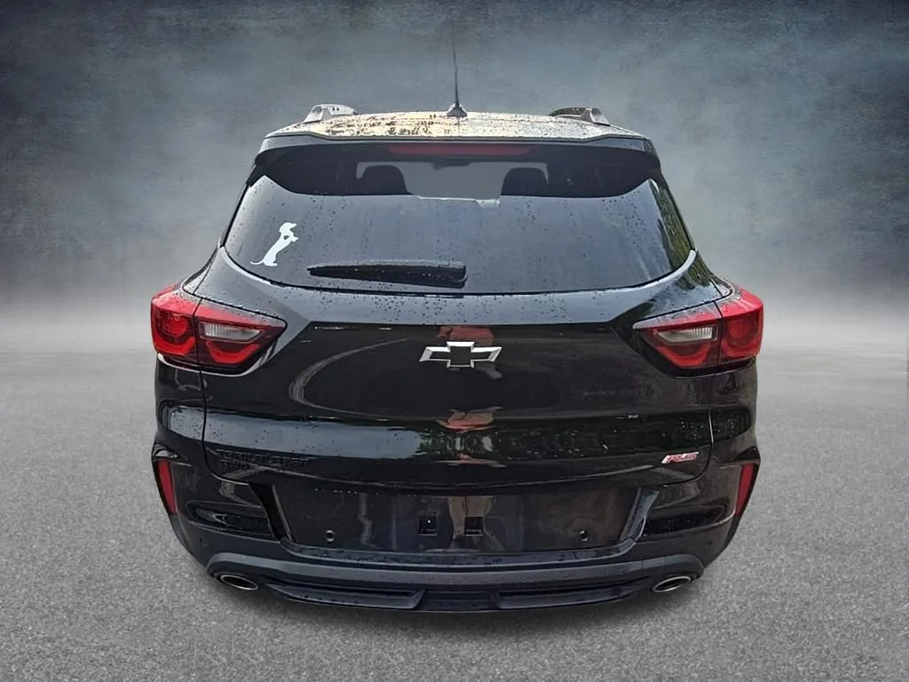 Used 2025 Black Chevrolet RS image 9