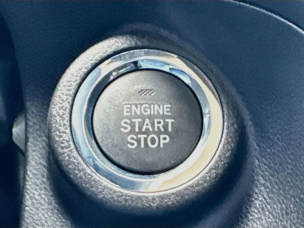 New 2027 Silver Subaru Onyx Edition Touring image 20