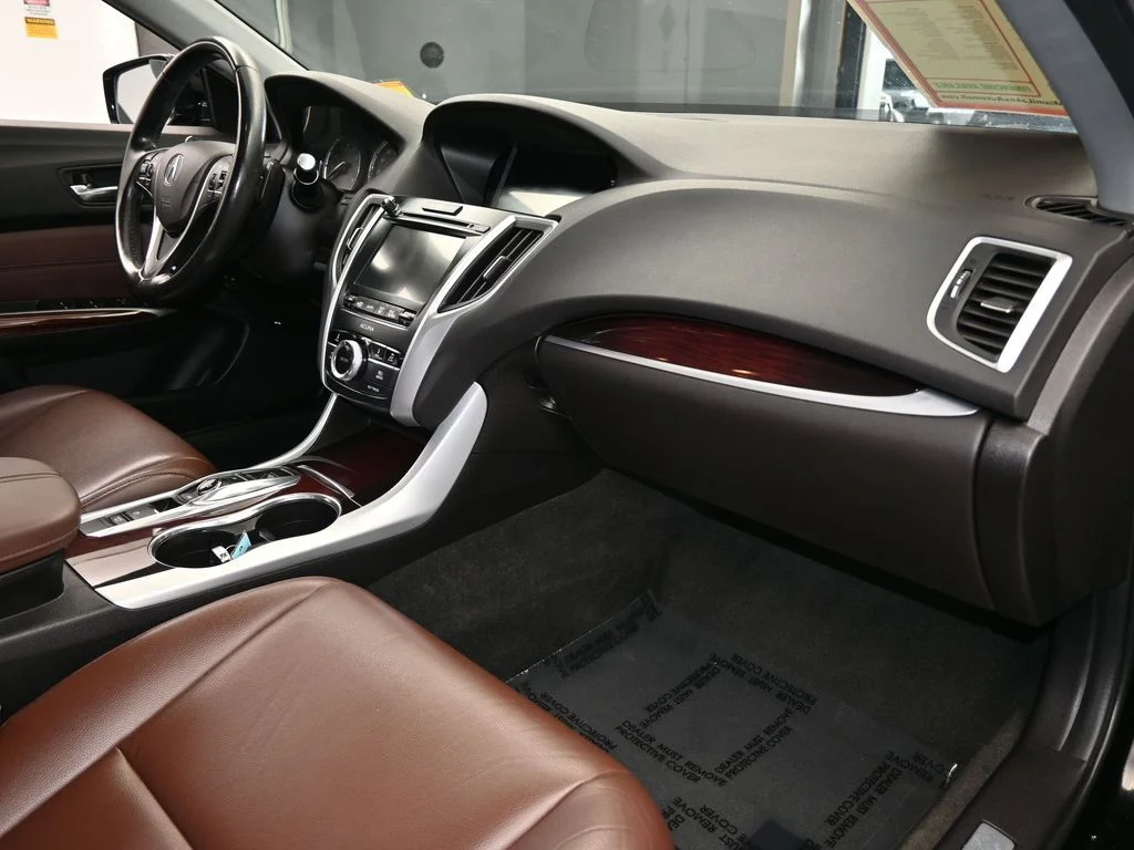 Used 2017 Black Acura V6 image 48