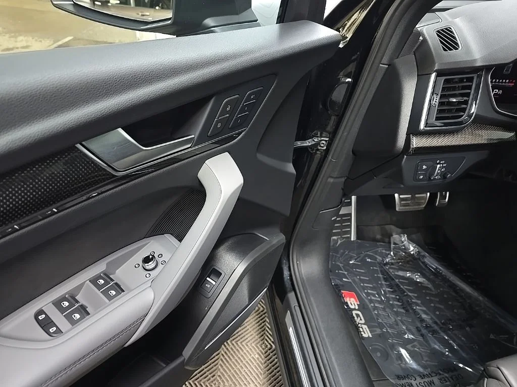 Used 2024 Black Audi Premium Plus image 28