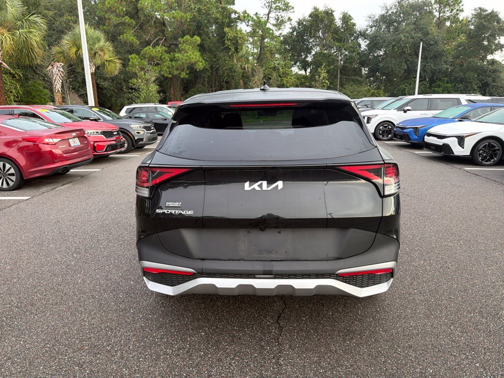 Certified Used 2025 Fusion Black Kia LX image 6