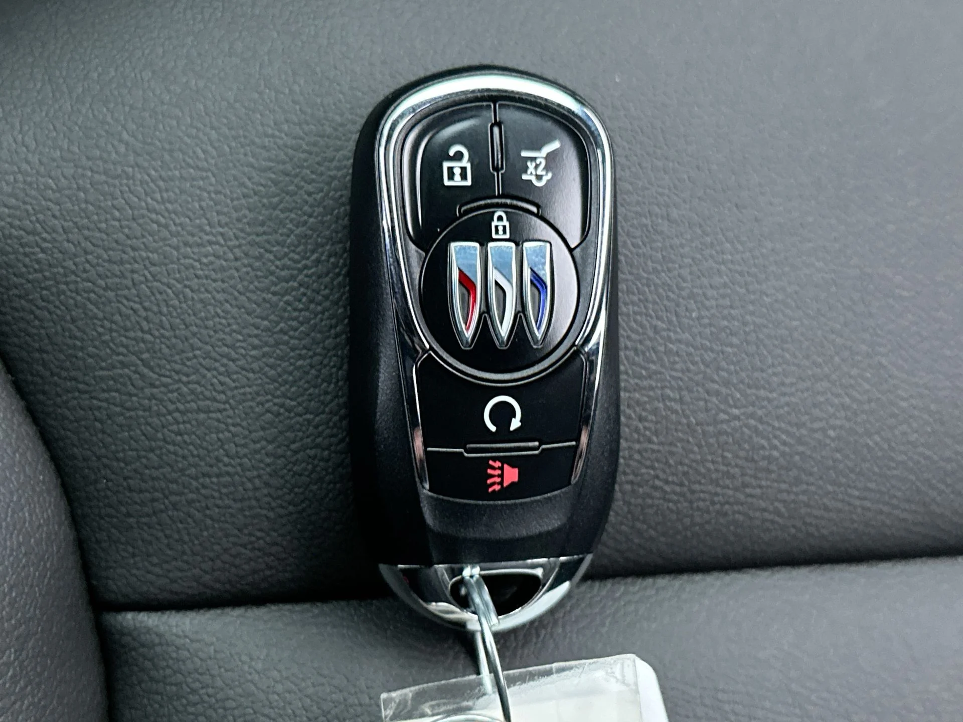2026 Buick Envista Sport Touring - Photo 74