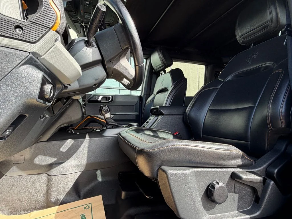 Used 2023 Blue Ford Badlands image 10