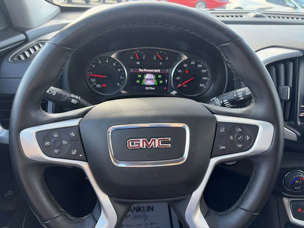 Used 2023 White GMC SLT image 14