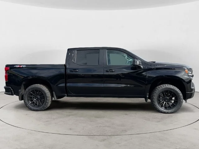Used 2024 Black Chevrolet RST image 5