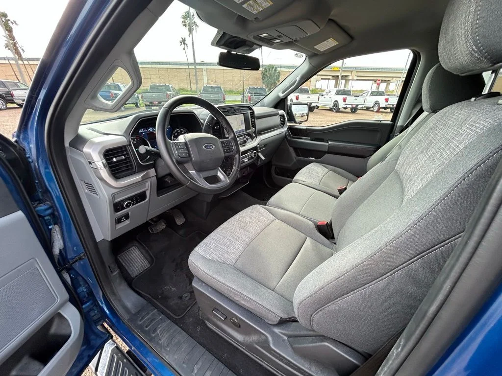 Used 2023 Blue Ford XLT image 11