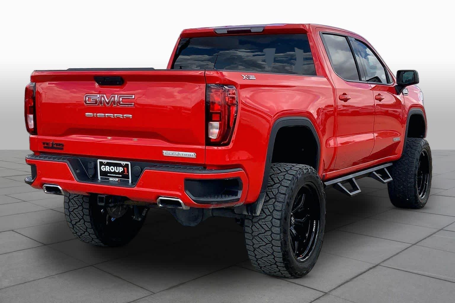 Used 2020 Cardinal Red GMC Elevation image 13