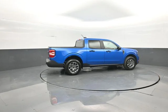 New 2026 Velocity Blue Ford XLT image 8