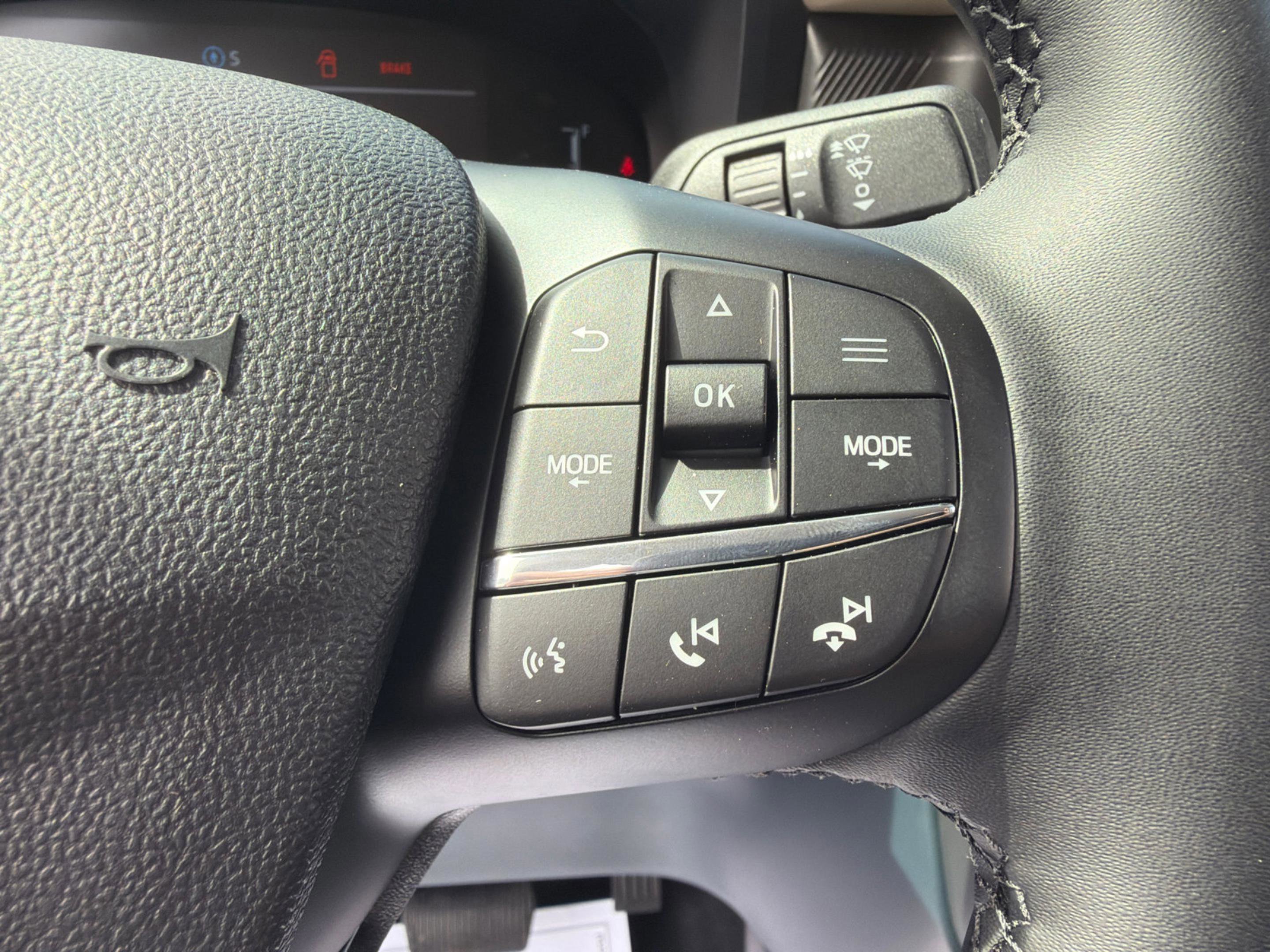 New 2026 Azure Gray Metallic Tri-Coat Ford Lariat® image 21