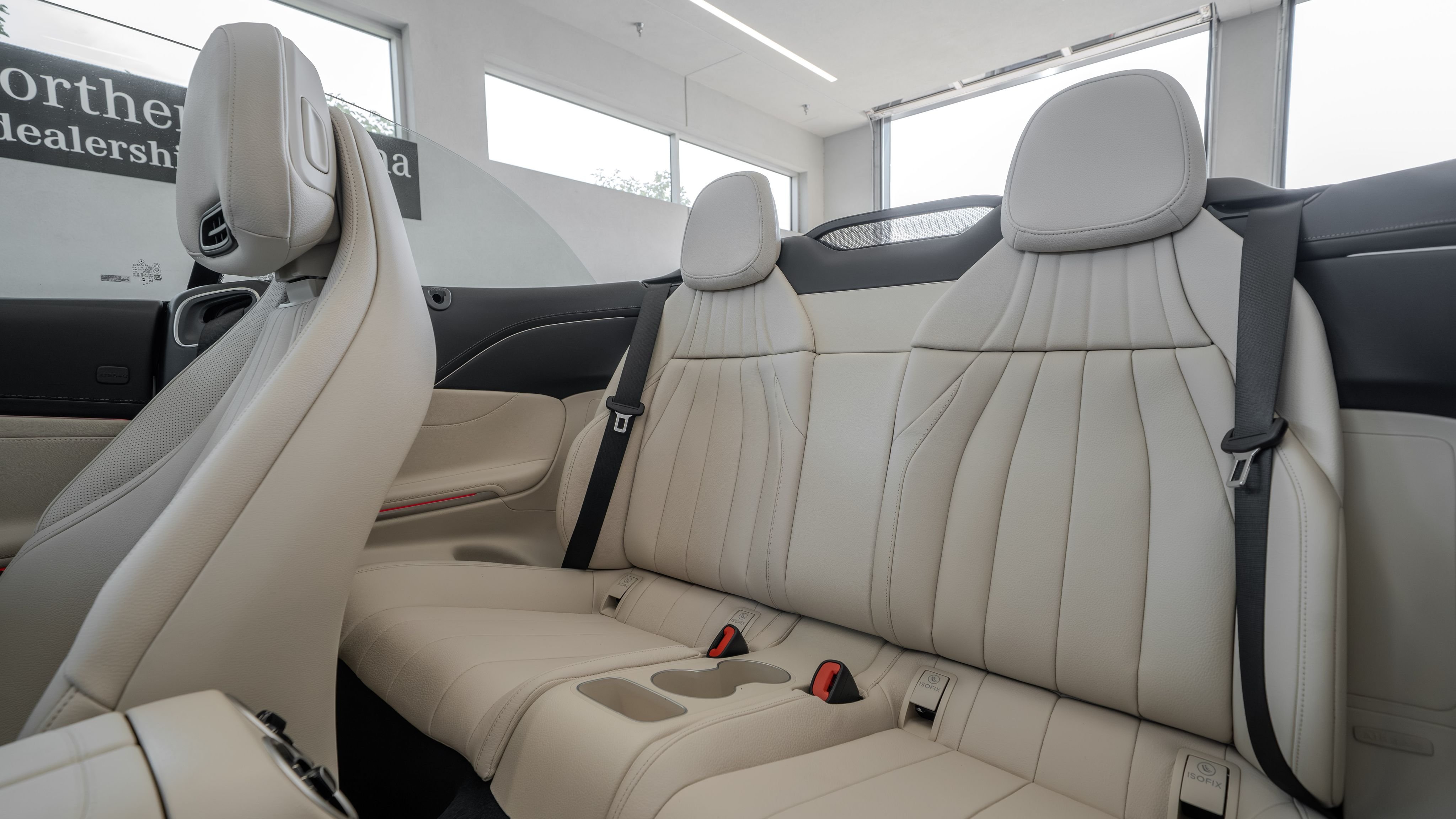 New 2026 MANUFAKTUR Moonlight White Metallic Mercedes-Benz CLE 53 AMG® image 29