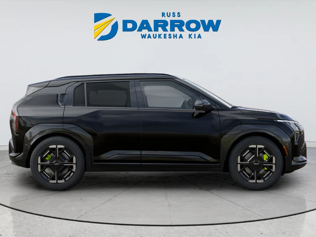 New 2027 Black Kia GT image 6