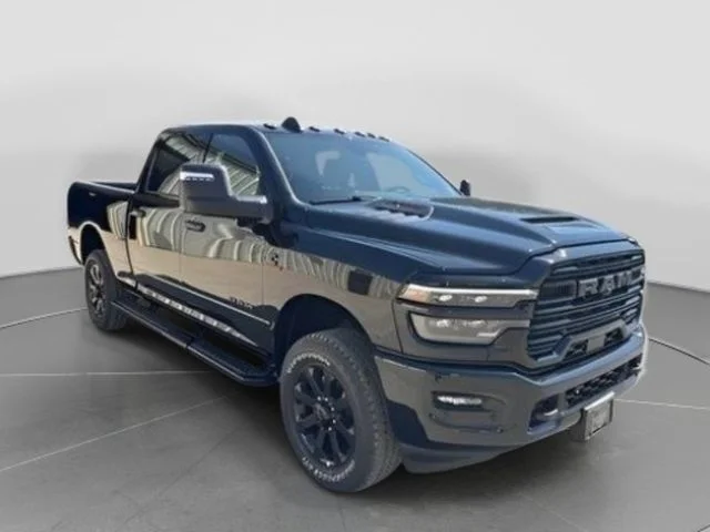 New 2026 Diamond Black Crystal Pearl-Coat Exterior Paint RAM Laramie image 8