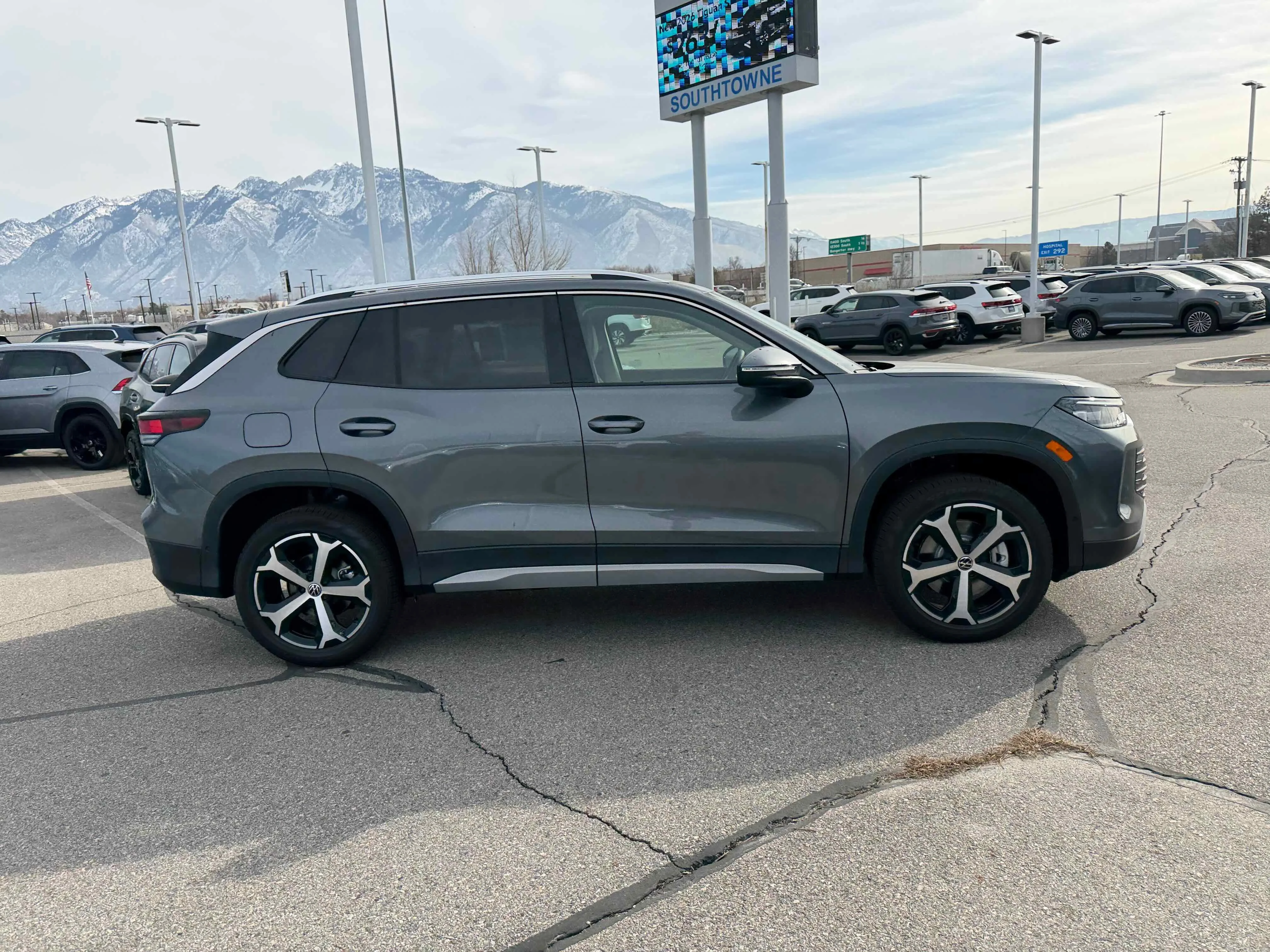 New 2026 Platinum Gray Volkswagen SE image 8
