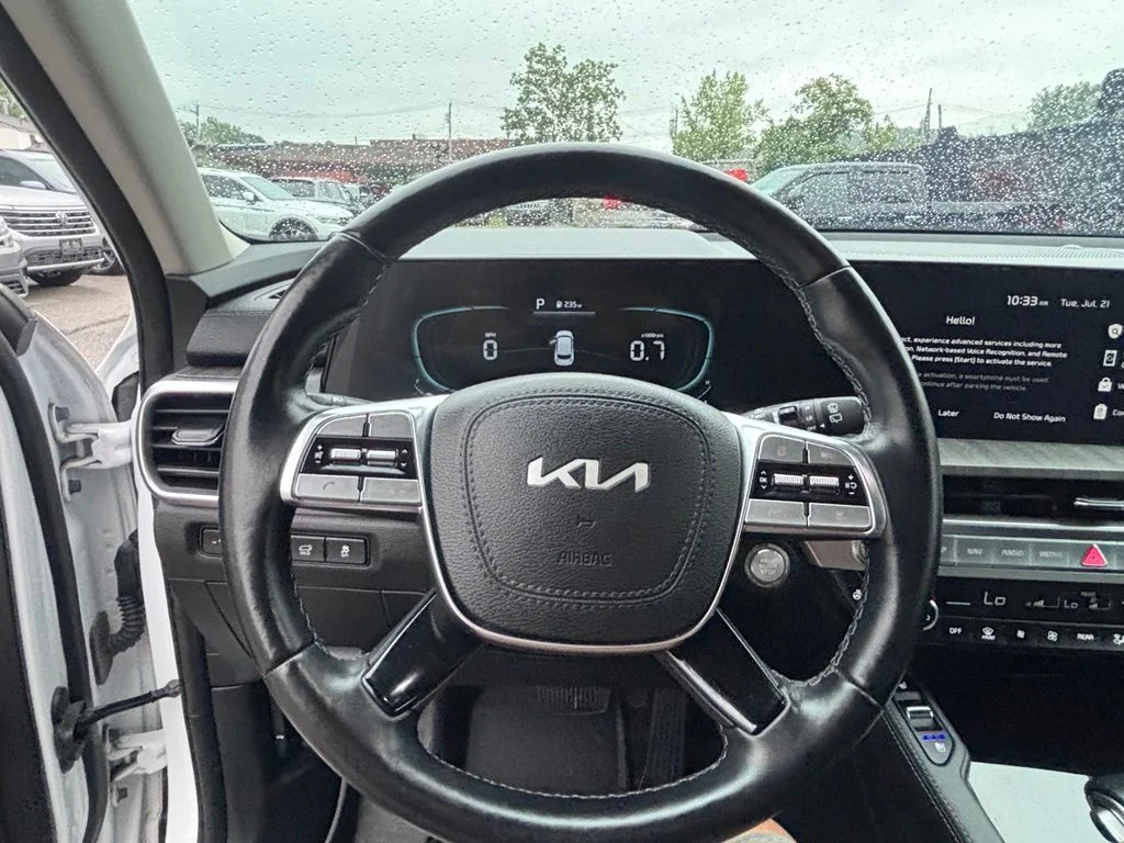 Used 2023 White Kia EX image 15
