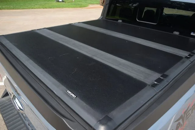 Used 2024 Gray Ford Lariat image 26