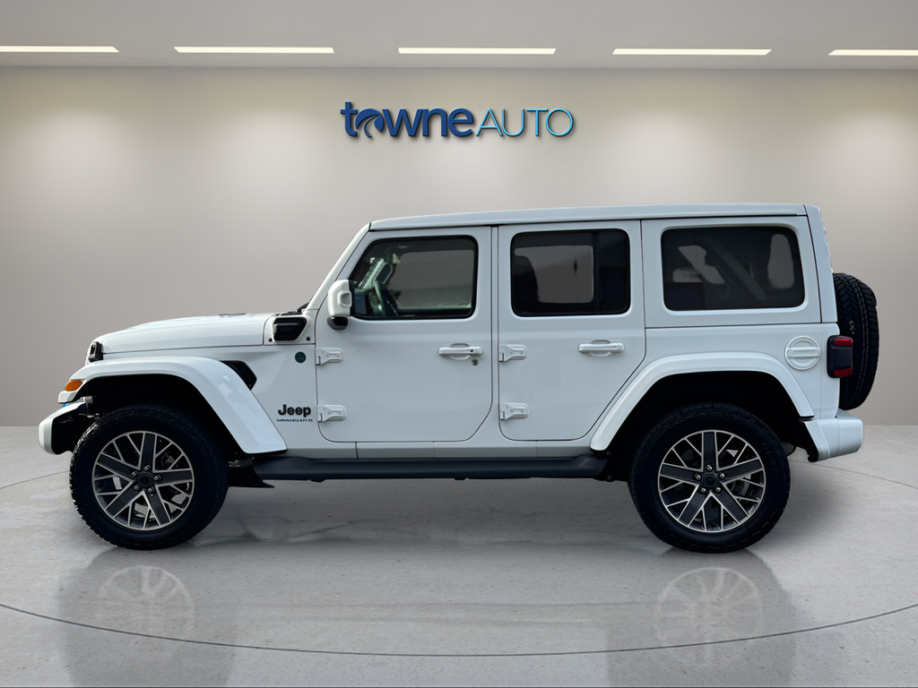 Used 2024 White Jeep High Altitude 4xe image 2