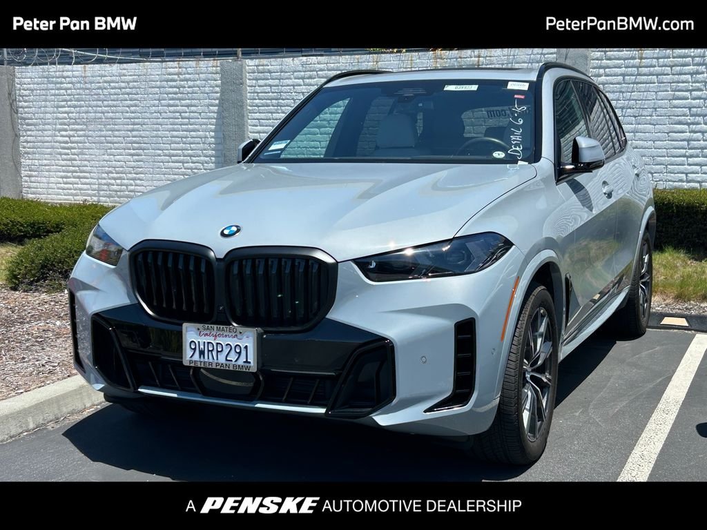 Used 2026 Brooklyn Grey Metallic BMW xDrive40i image 1