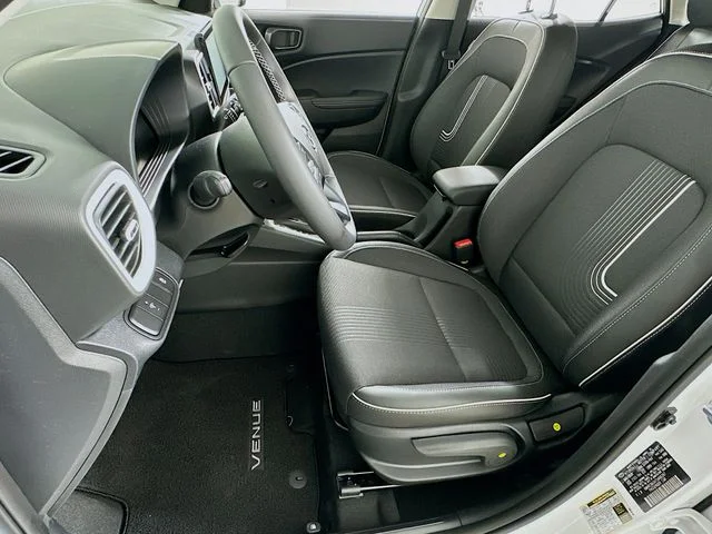 New 2026 Hyundai VENUE SEL