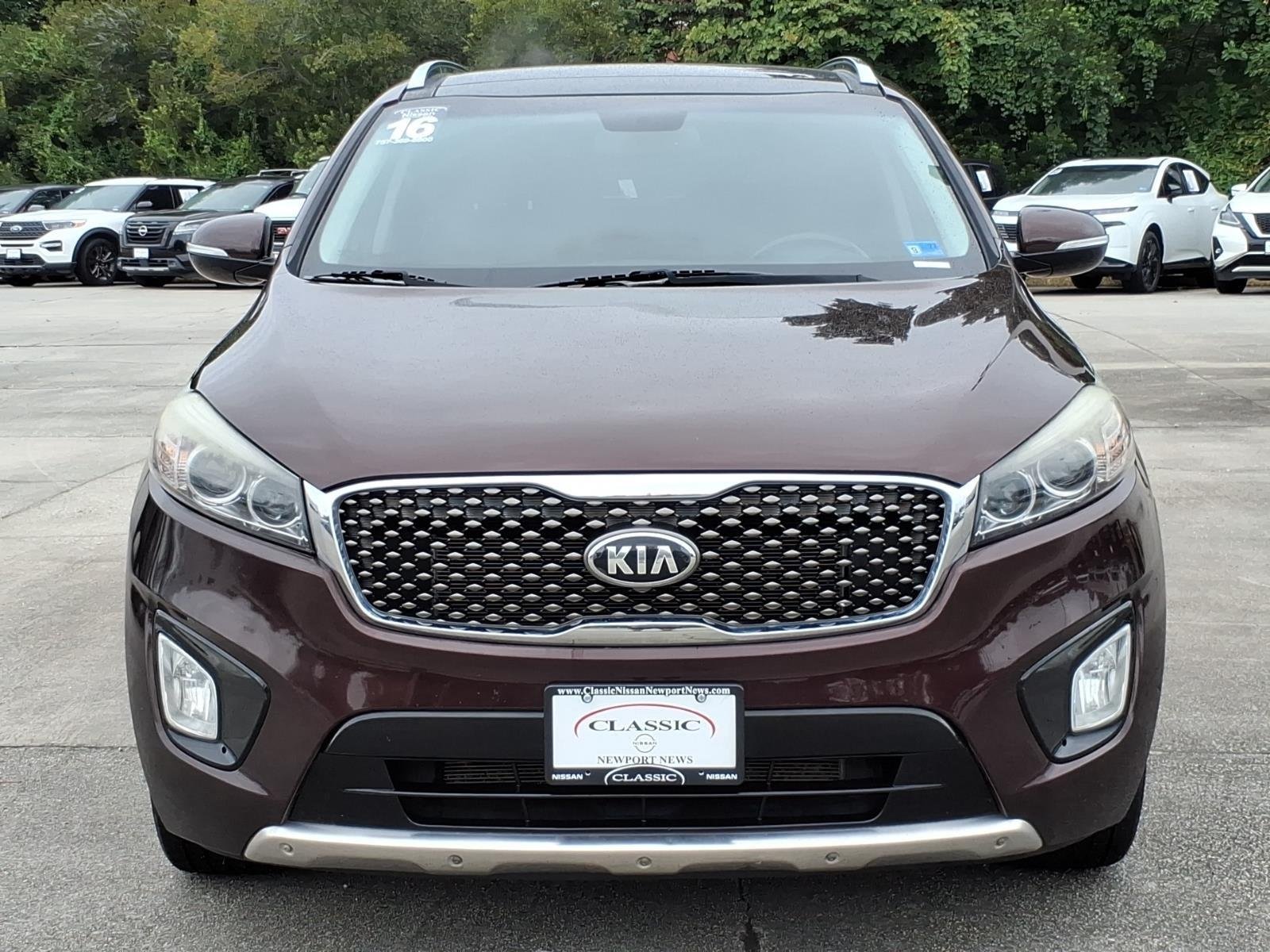 Used 2016 Dark Cherry Kia SX image 2
