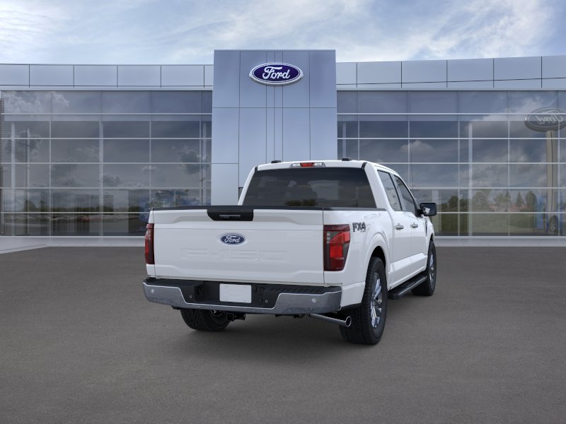 New 2026 Oxford White Ford XLT image 8