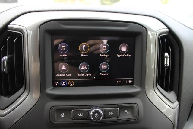 Used 2023 Silver GMC Pro image 12