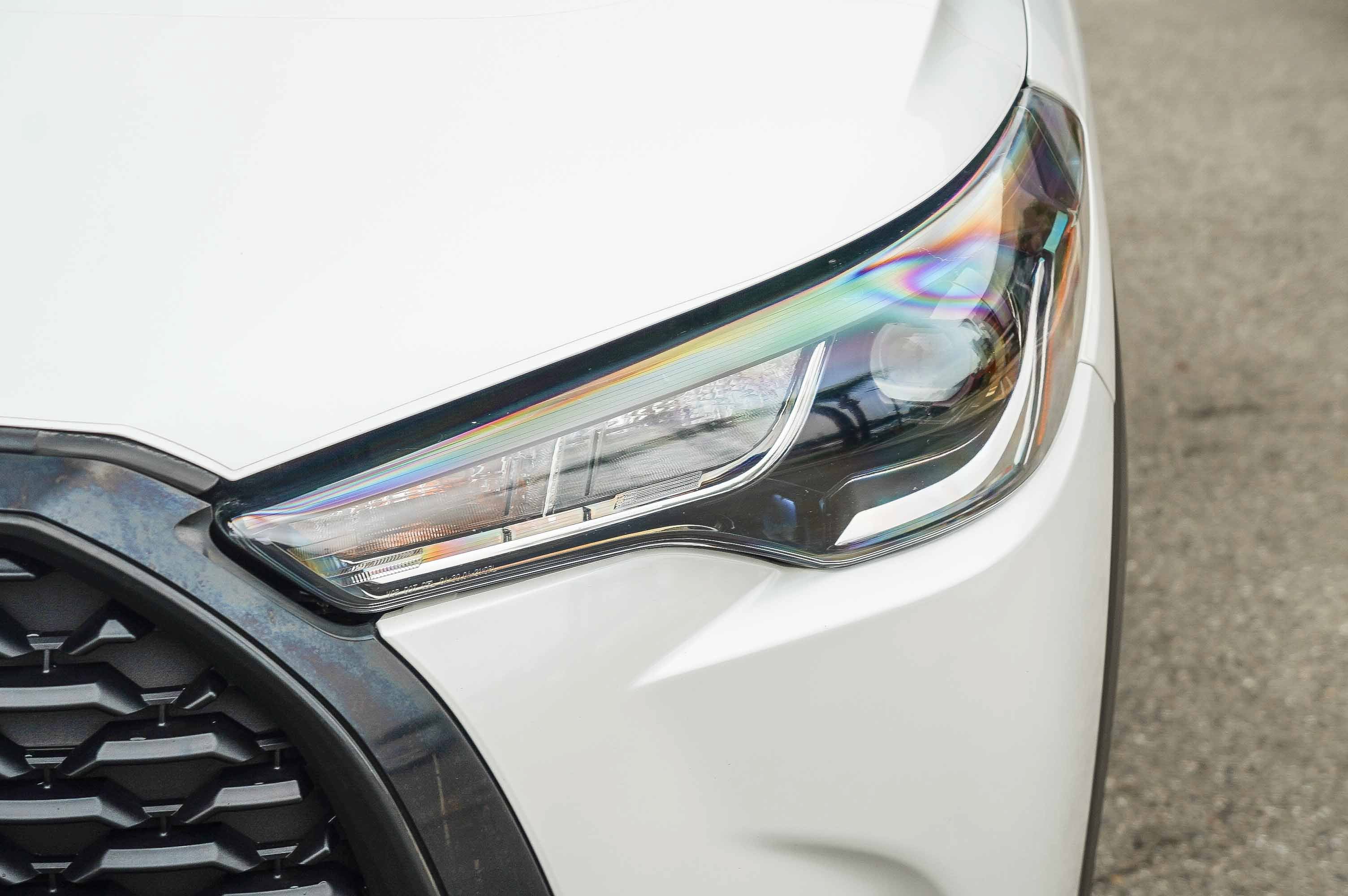 Used 2022 WIND CHILL PEARL TOYOTA TRUCK LE image 8