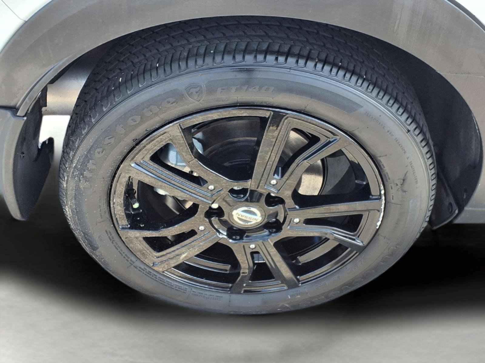 Used 2021 Aspen White/Super Black Nissan SR image 9