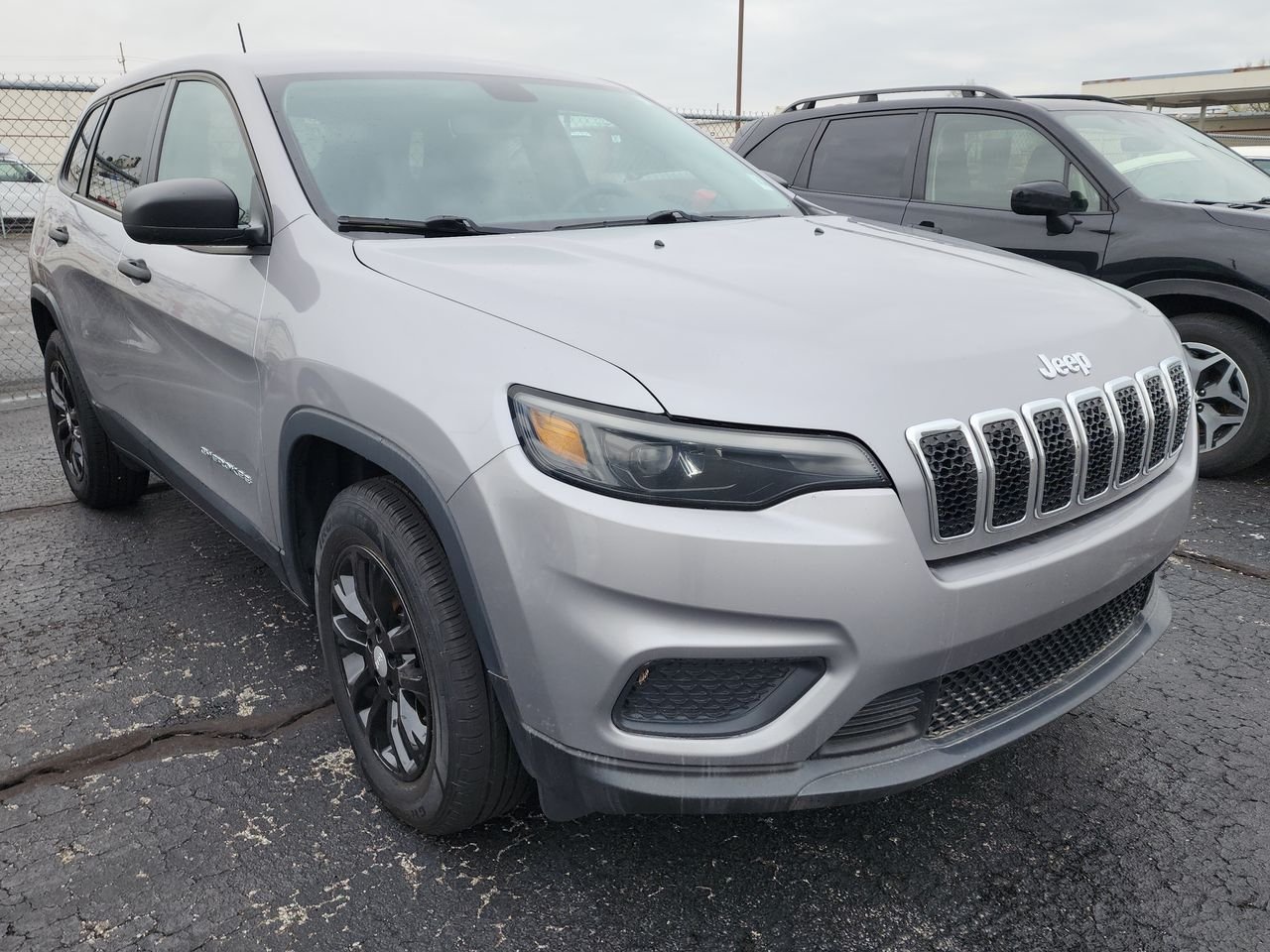 2021 Jeep Cherokee Sport