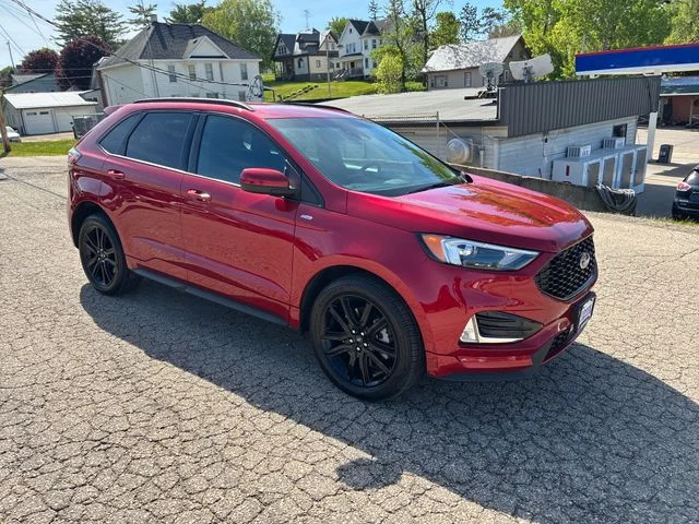 Used 2022 Red Metallic Ford ST Line image 9