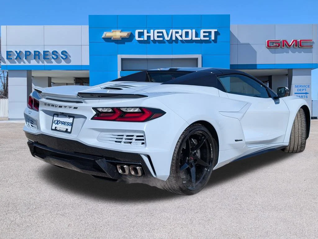 New 2024 Ceramic Matrix Gray Metallic Chevrolet 3LZ image 3