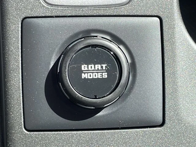 New 2026 Velocity Blue Metallic Ford Outer Banks® image 30