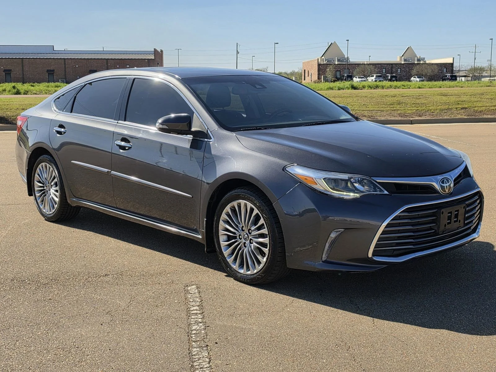 2017 Toyota Avalon Limited - Photo 6