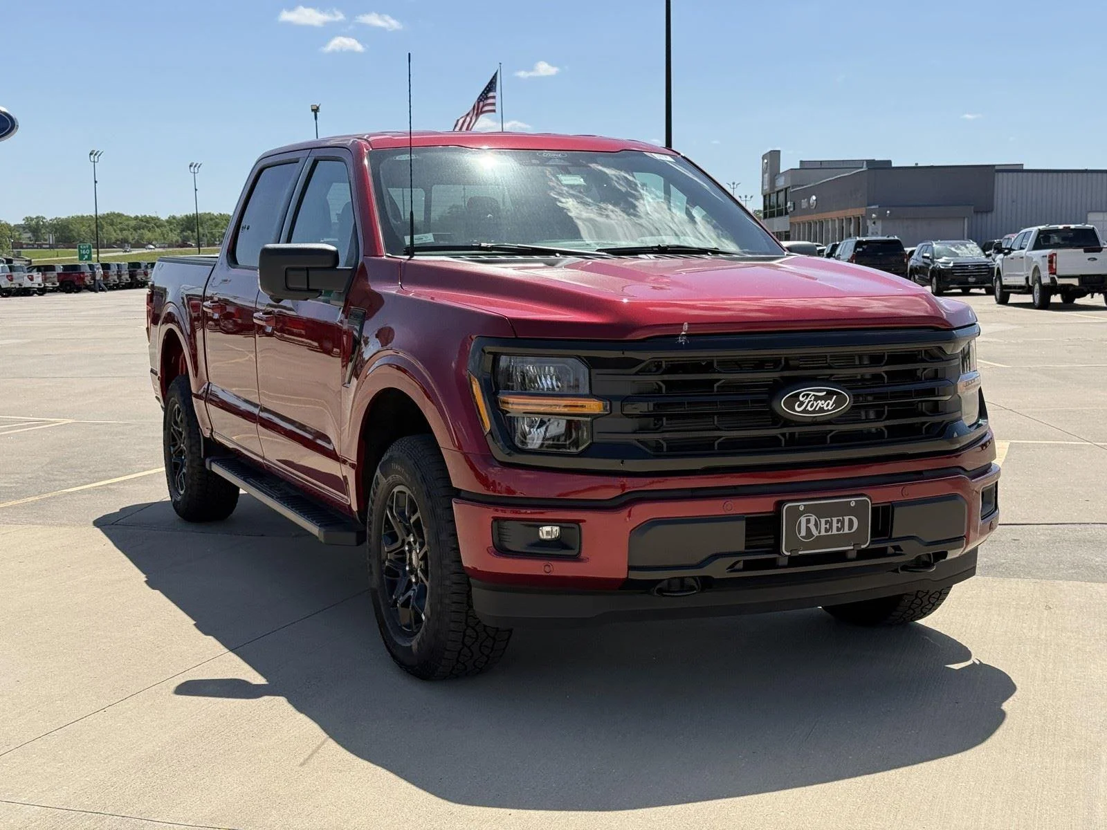 New 2026 Ruby Red Metallic Tinted Clearcoat Ford XLT image 2