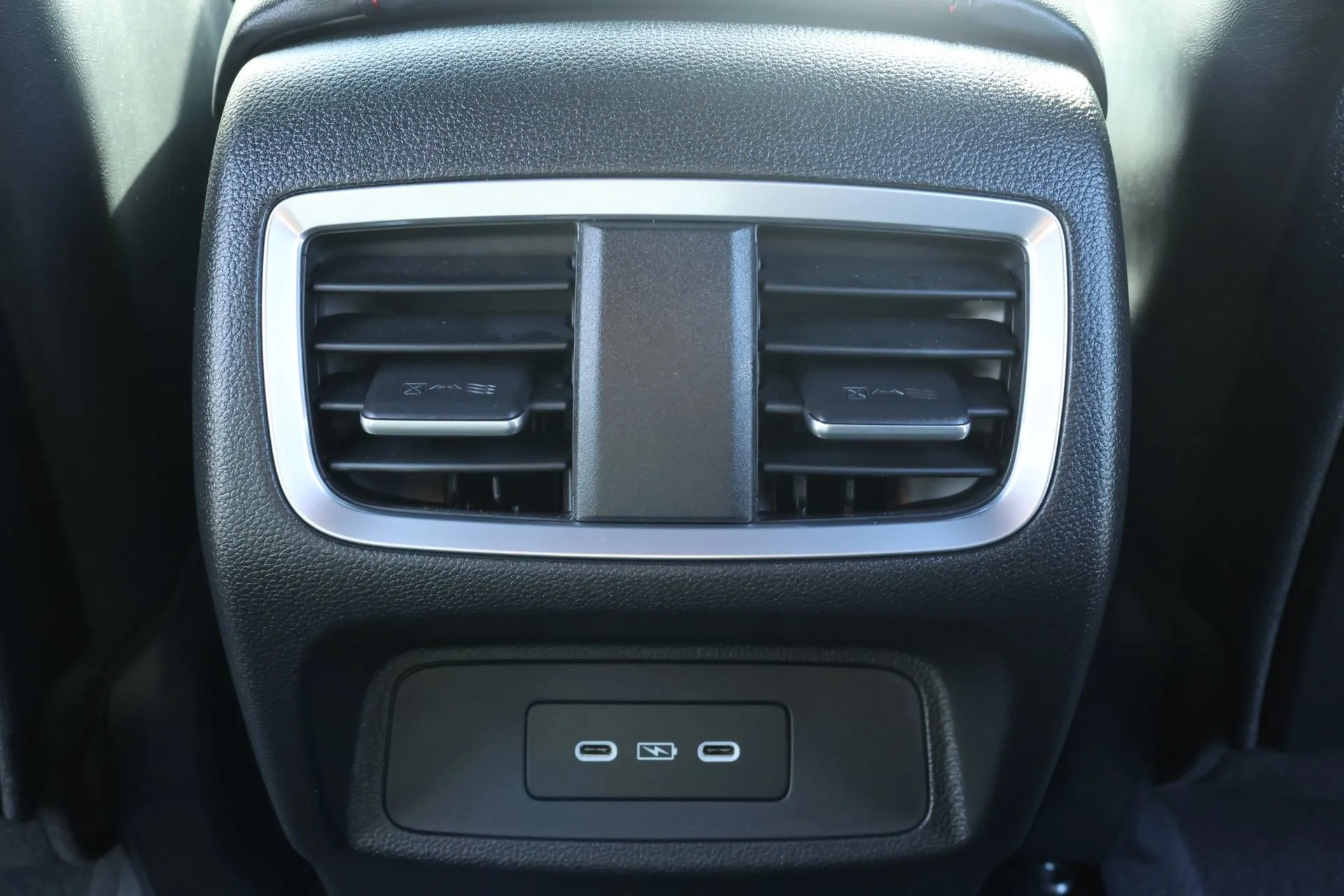 2026 Acura RDX A-Spec Package - Photo 49