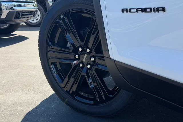 New 2026 Summit White GMC Elevation image 8