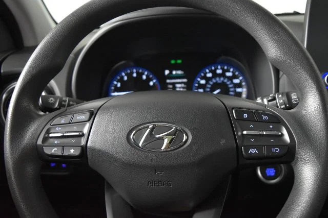 Used 2022 Red Hyundai SEL image 19
