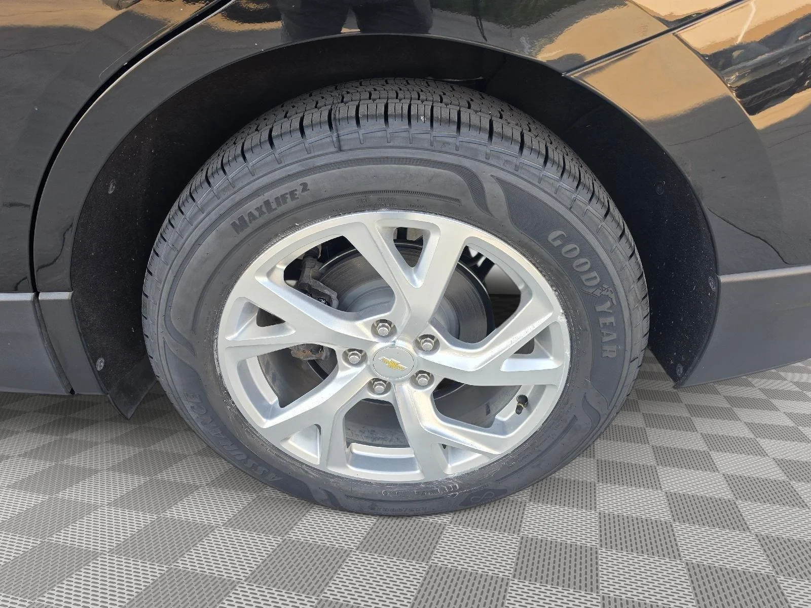 Used 2020 BLACK Chevrolet Premier image 20