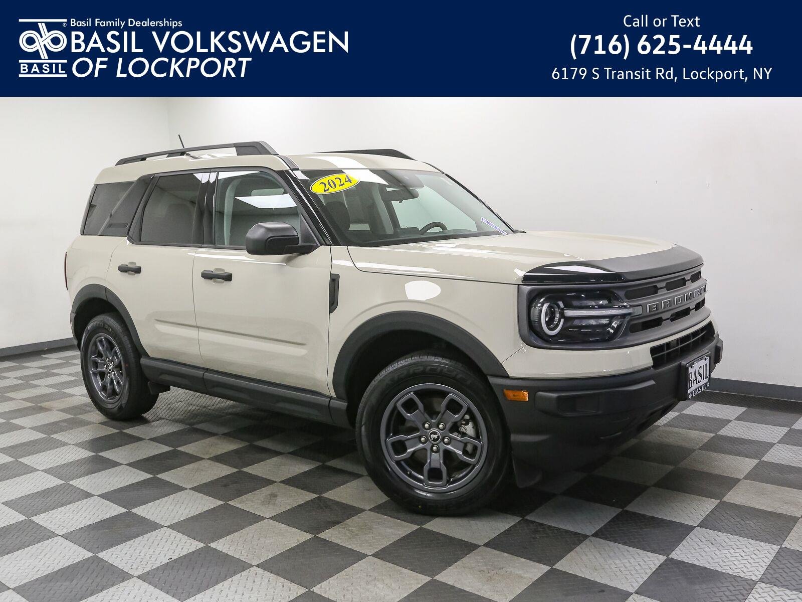 Used 2024 Desert Sand Ford Big Bend image 1