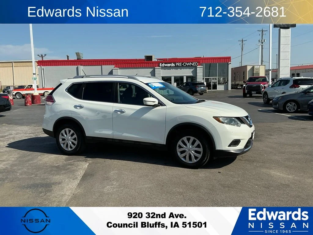 New 2016 White Nissan S image 1