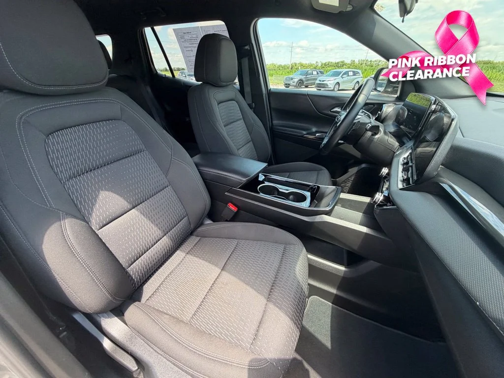 2025 Chevrolet Equinox LT - Photo 29