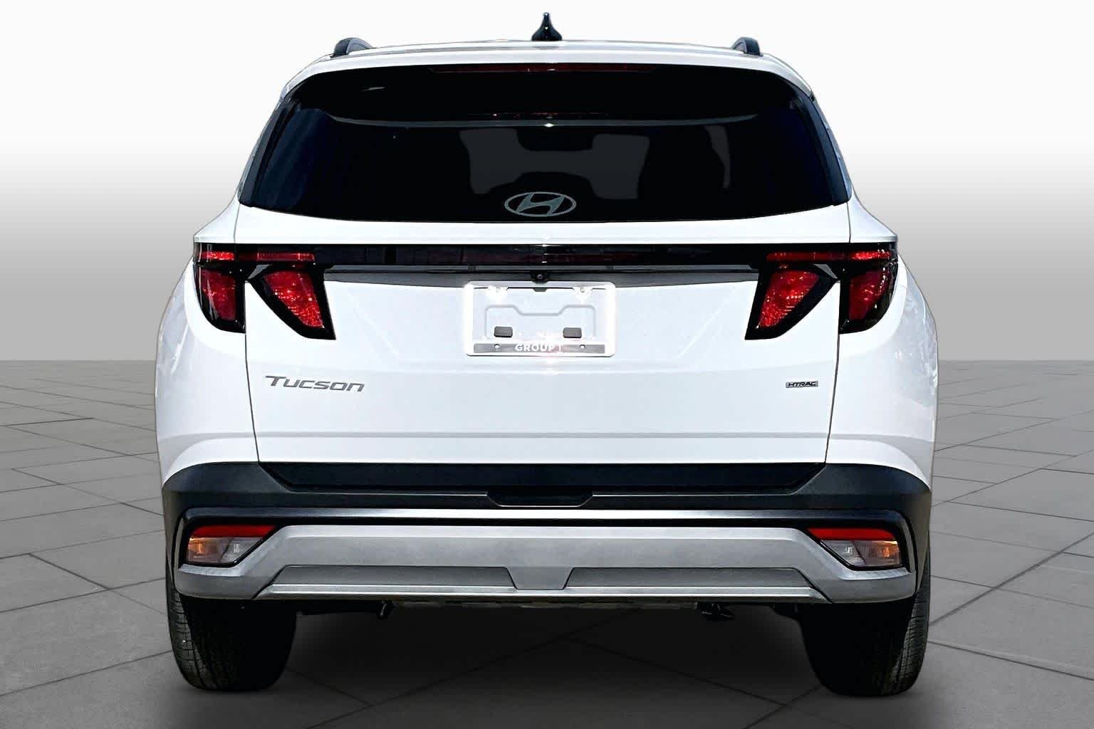 Used 2025 Serenity White Pearl Hyundai SEL image 5
