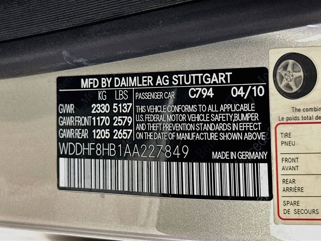 Used 2010 Brown Mercedes-Benz E 350 image 33