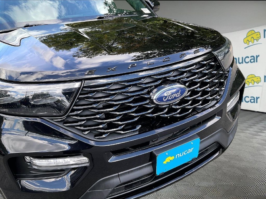 Used 2023 Black Ford XL image 31
