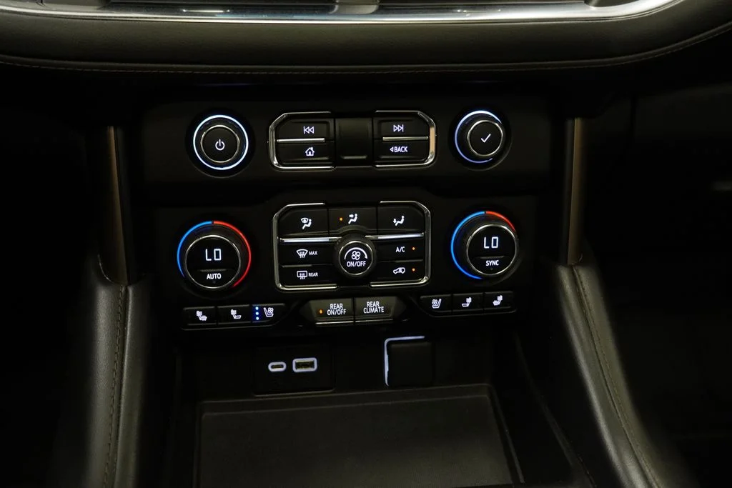 2023 Chevrolet Suburban High Country - Photo 27
